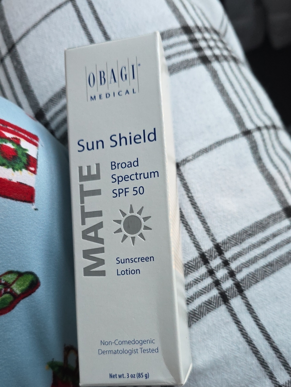 Sun Shield Matte Broad Spectrum SPF 50 - White